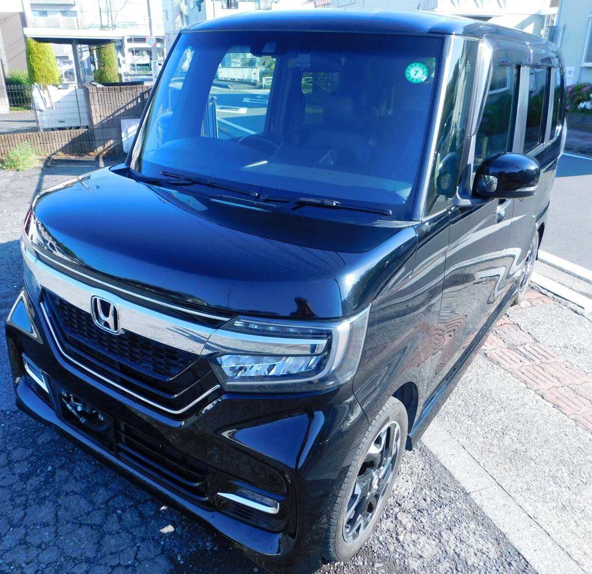 N-BOXカスタムターボ。R2年初登録ホンダセンシング（レーダーブレーキアシスト）無事故＆豪華裝備、車検點(diǎn)検済み令和9年9月まで車検あり