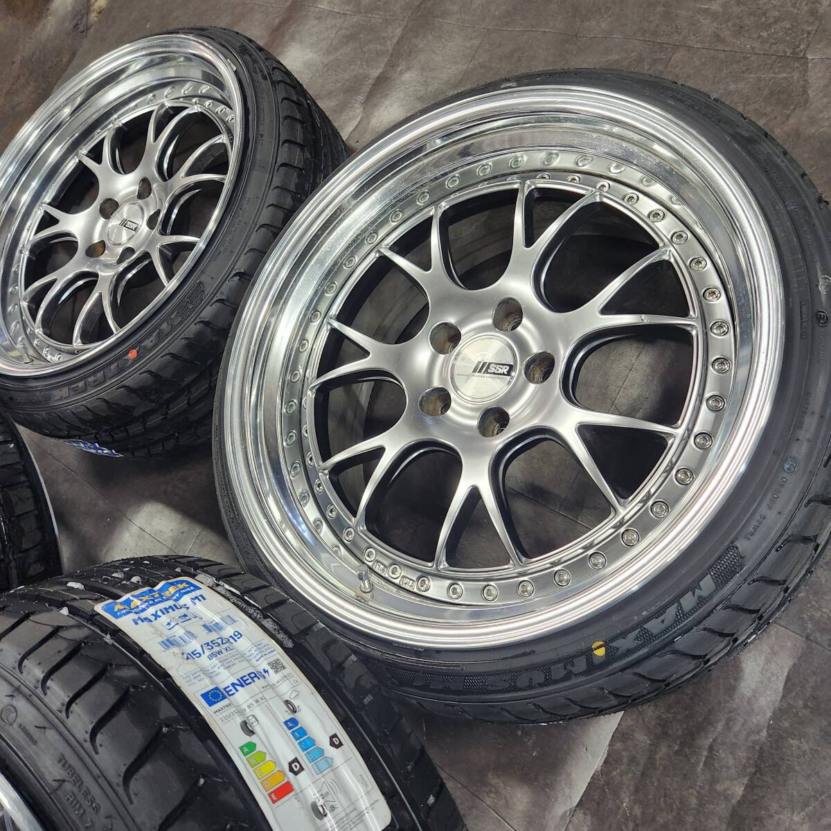 SSR【新品タイヤセット】プロフェッサーMS3 深リム/ステップリム ヴェルファイア/クラウン/フーガ/アルファード/エルグランド他車PCD114.3_画像6