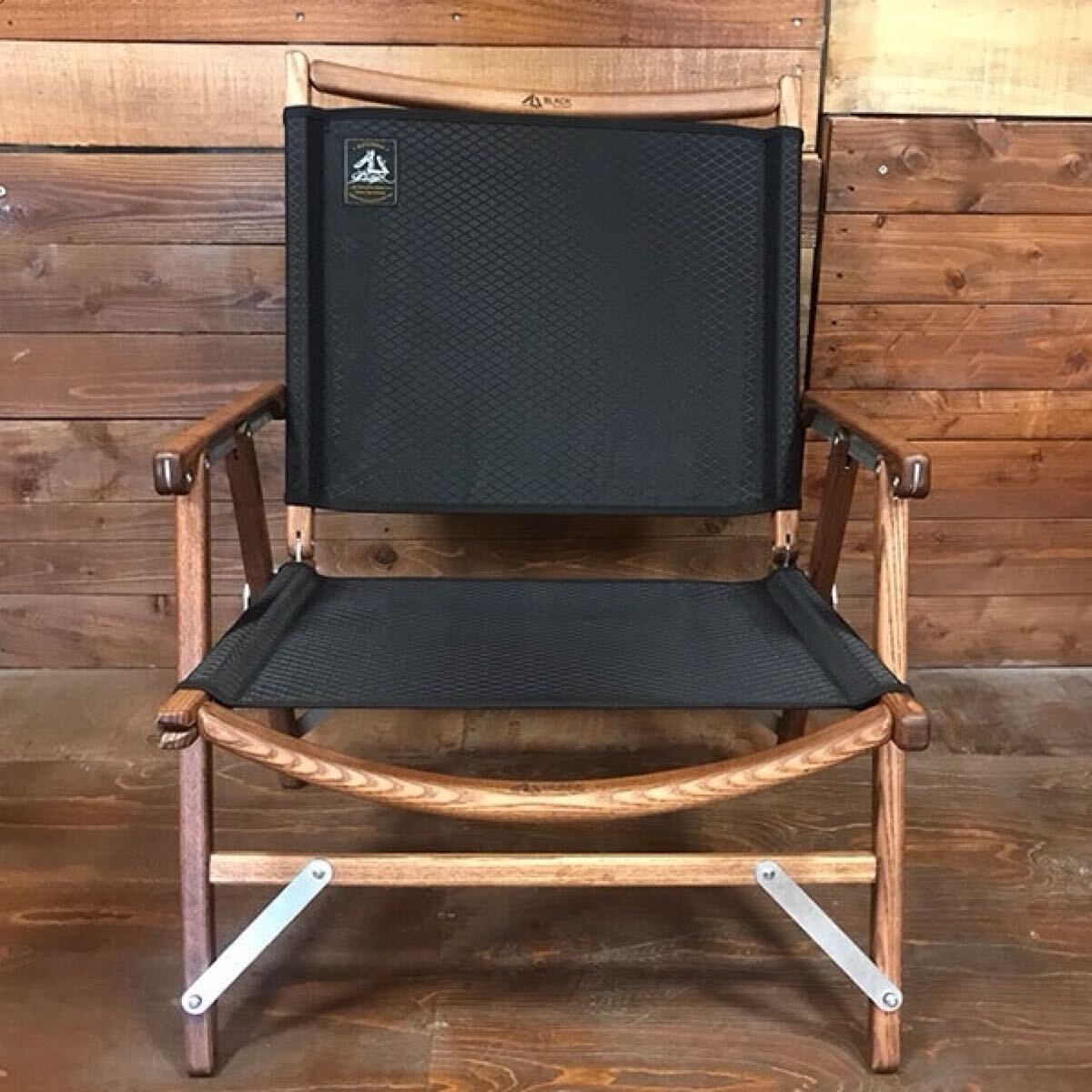 新品未開封 BLACK DESIGN BD ローチェアー LOW 格子 ブラック 黒 ブラックデザイン ローチェア アウトドアキャンプ チェアー 折り畳み 椅子_画像1