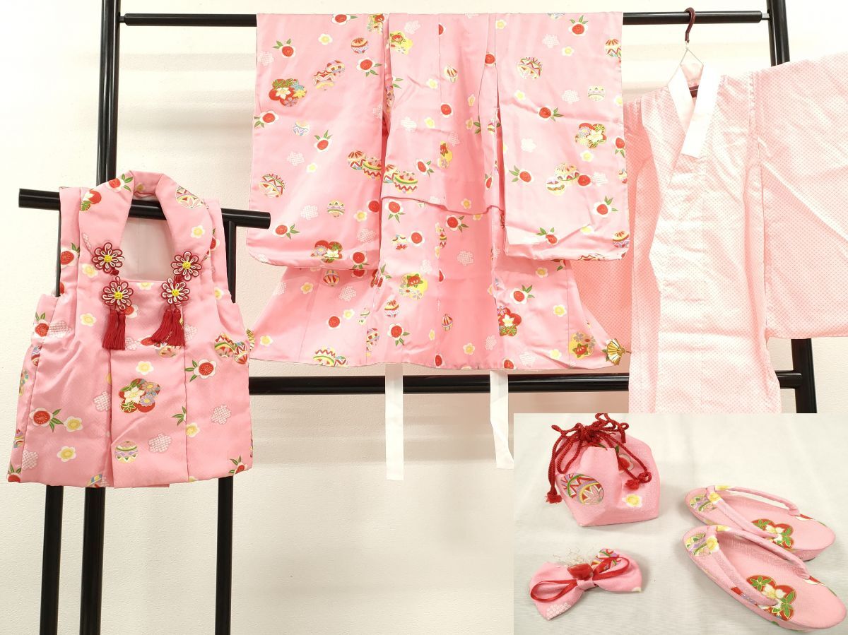 平和屋着物[]七五三　女の子　３歳　祝着　三つ身　長襦袢・被布・小物セット　鞠舞花文　金彩　洗える着物　CAAT6348ze_画像1