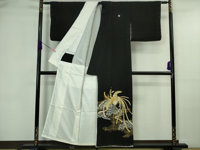 平和屋着物■豪華黒留袖　刺繍　鳳凰松文　金銀彩　正絹　逸品　DAAO0998xg_画像2