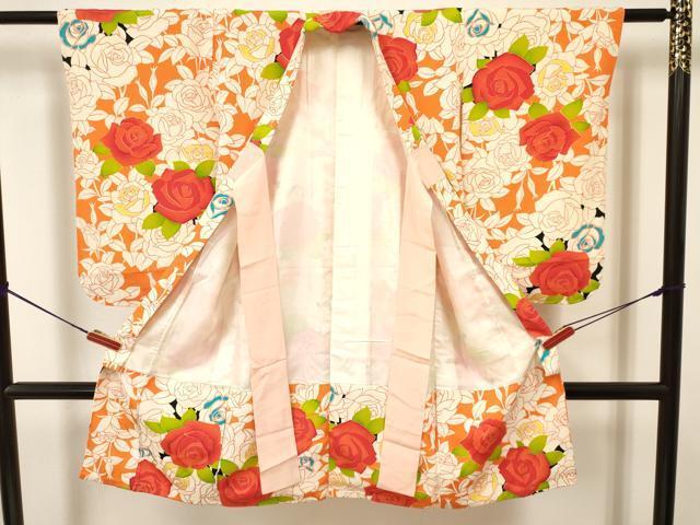 平和屋着物[]七五三　女の子　７歳　祝着　四つ身　薔薇　バラ　金彩　逸品　DAAW2807ma_画像2