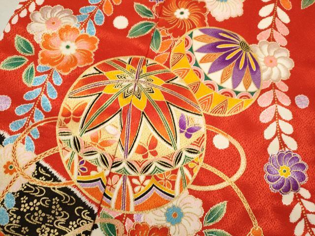 平和屋着物[]七五三　女の子　７歳　祝着　四つ身　袋帯セット　辻が花　鞠舞蝶花文　金彩　洗える着物　CAAT6095ze_画像4