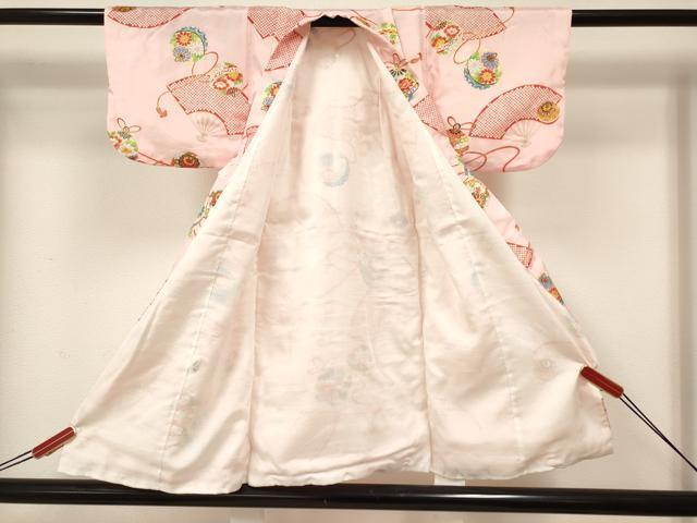 平和屋着物[]七五三　女の子　３歳　祝着　三つ身　被布セット　扇面散らし　鞠花文　金彩　箱付き　逸品　DAAR6304ma_画像4