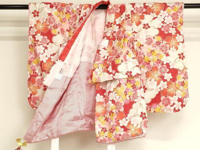 平和屋着物[]七五三　女の子　３歳　祝着　三つ身　被布セット　舞桜文　金彩　リョウコキクチ　逸品　AAAW6980ja_画像2