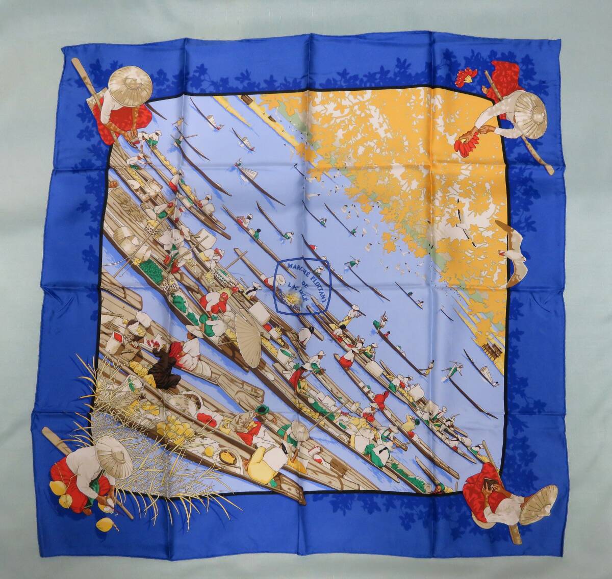 2903ヒ◆未使用 HERMES エルメス シルク スカーフ カレ90 MARCHE FLOTTANT DU LAC INLE インレ湖の水上マーケット◆_画像1