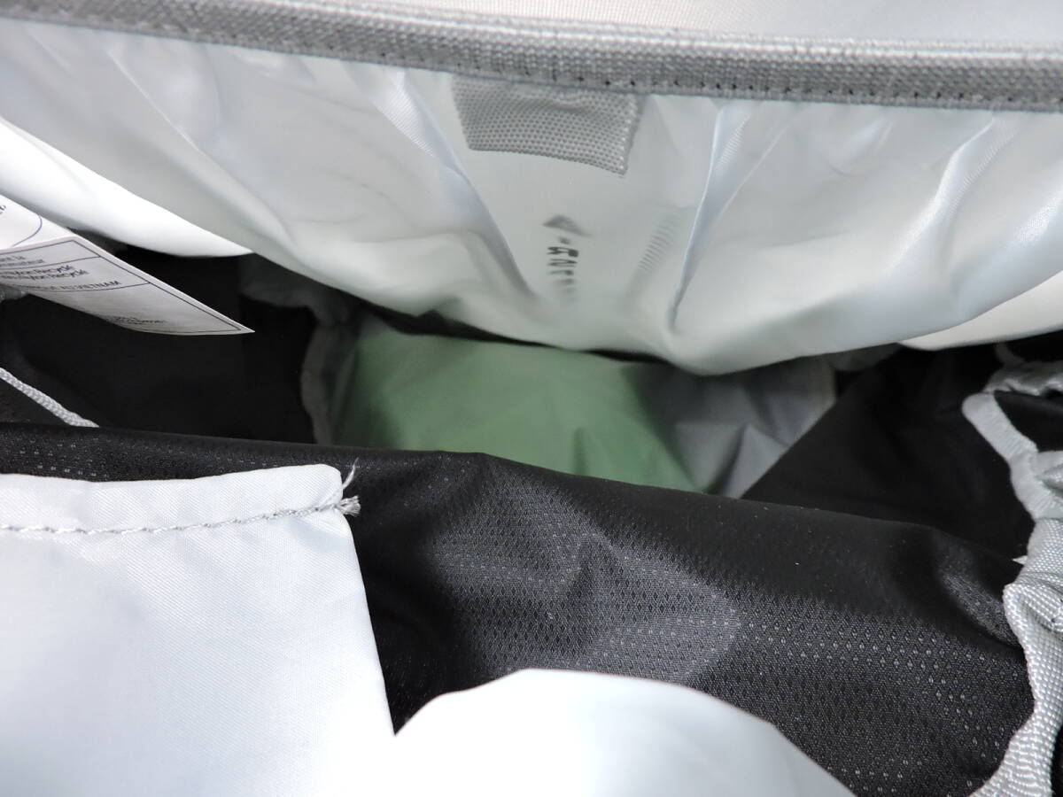 Osprey Hikelite 18 バックパック 登山リュック 18L ユニセックス Sサイズ 新品 送料無料_画像9