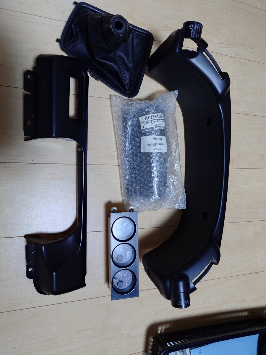 BNR32後期内装パネル等 トヨタ_画像7