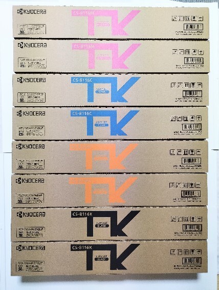 送料無料・新品未使用品　京セラ 純正トナー CS-8116 KYMC x 2_画像1
