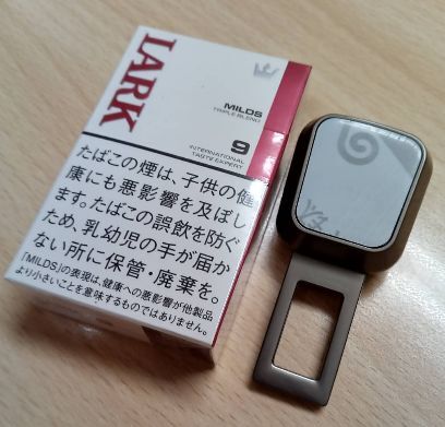 【送料無料】延長バックル 光輝 シートベルトエクステンダー 汎用 ワンタッチ 補助 安全 挿入ソケット 肥満 バックル 妊婦_画像3