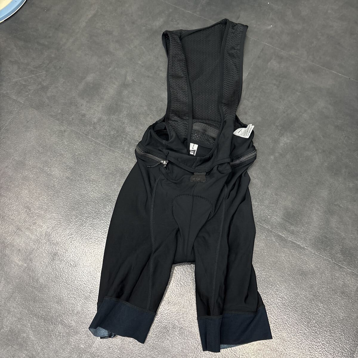 送料185円　パールイズミ　クイックビブショーツ　レーサーパンツ ブラック　 XL_画像1