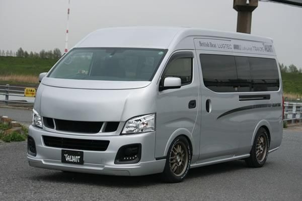 ガレージベリー NV350 ワイド フロントグリル(FRP) E26 GARAGE VARY 31-0022_画像4