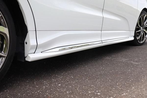 ガレージベリー オデッセイ RC1/RC2/RC4 アブソルート用サイドステップ RC1/RC2/RC4 GARAGE VARY 7-5208_画像6