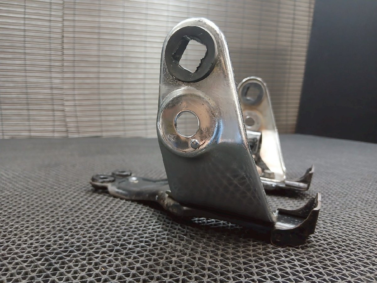 ヤマハ　SR400-1　純正ヘッドライト取り付けステー（2H6　エンジン500cc　2J2　1JR　2H6　限定サンバースト実動絶版　名車　動画あり_画像6