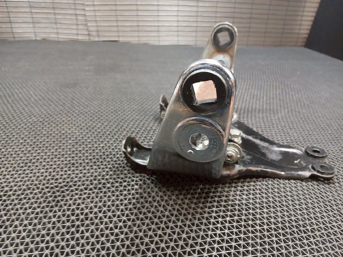 ヤマハ　SR400-1　純正ヘッドライト取り付けステー（2H6　エンジン500cc　2J2　1JR　2H6　限定サンバースト実動絶版　名車　動画あり_画像8