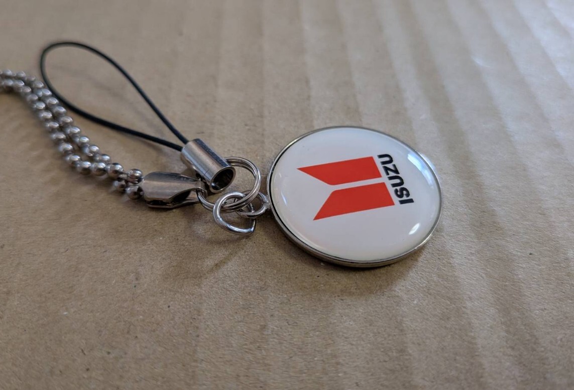 未使用 いすゞ 旧ロゴ キーホルダー ISUZU (検 ベレット 117クーペ フローリアン ピアッツァ ジェミニ ビッグホーン アスカ エルフ_画像3