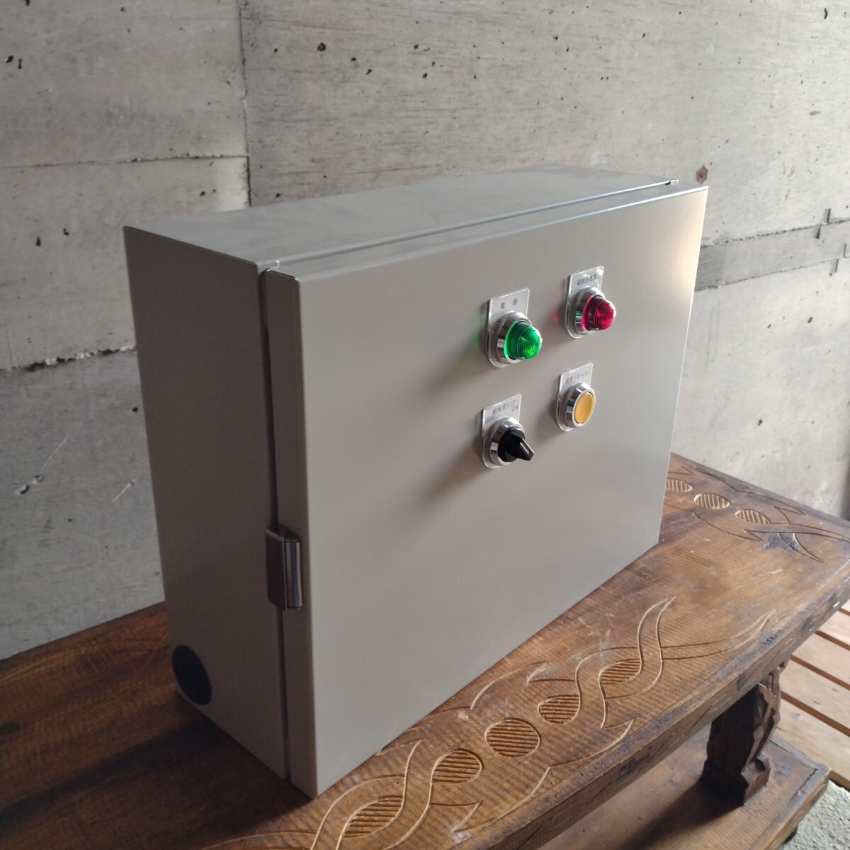 未使用保管品　ポンプ用制御盤　三相ポンプ　0.75kw用　回路図付き_画像2