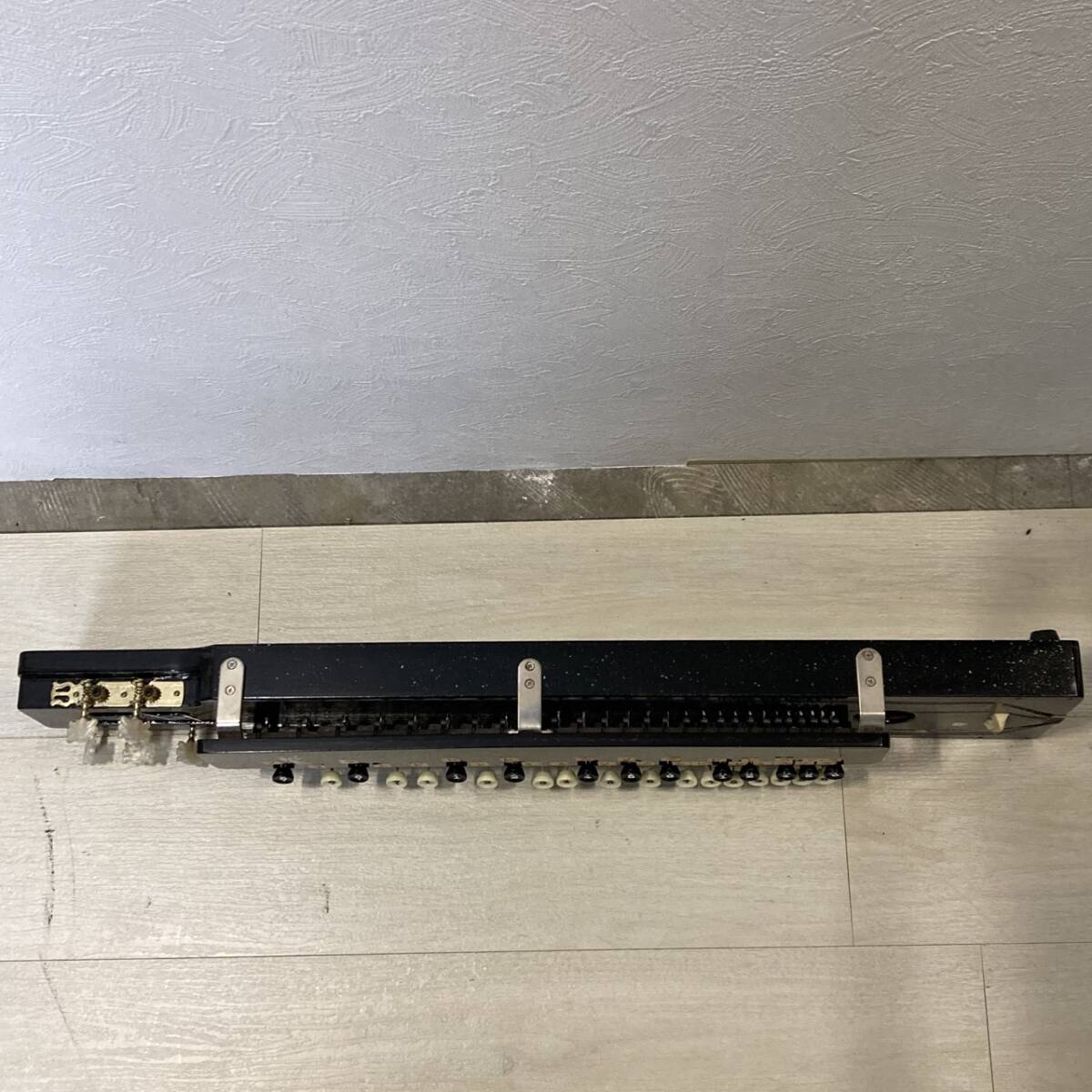 ic70407 Taisho koto Япония скрипка изучение место кото .. с футляром работоспособность не проверялась 