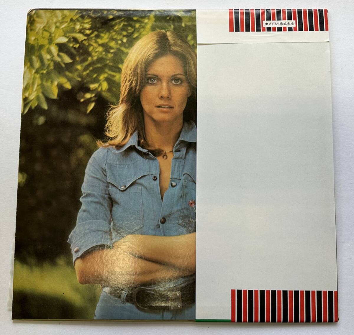 1円~【中古/美盤/国内盤】オリビア・ニュートン・ジョン レット・ミー・ビー・ゼア 帯付 LPレコード_画像6