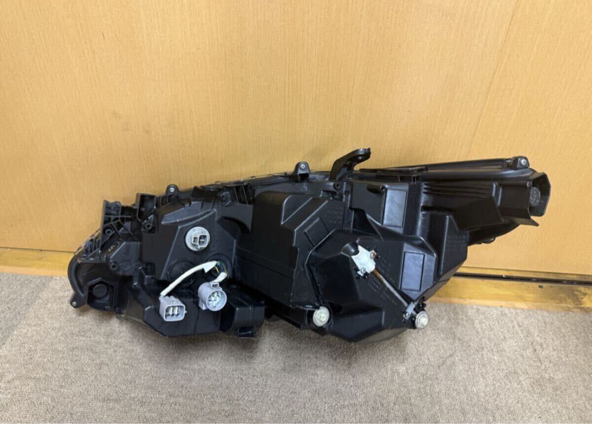 【即決有】 トヨタ クラウン アスリート GRS210 210系 後期 純正 右 ヘッド ライト LED KOITO 30-443 ヘッドライト クラウン GRS210 _画像7