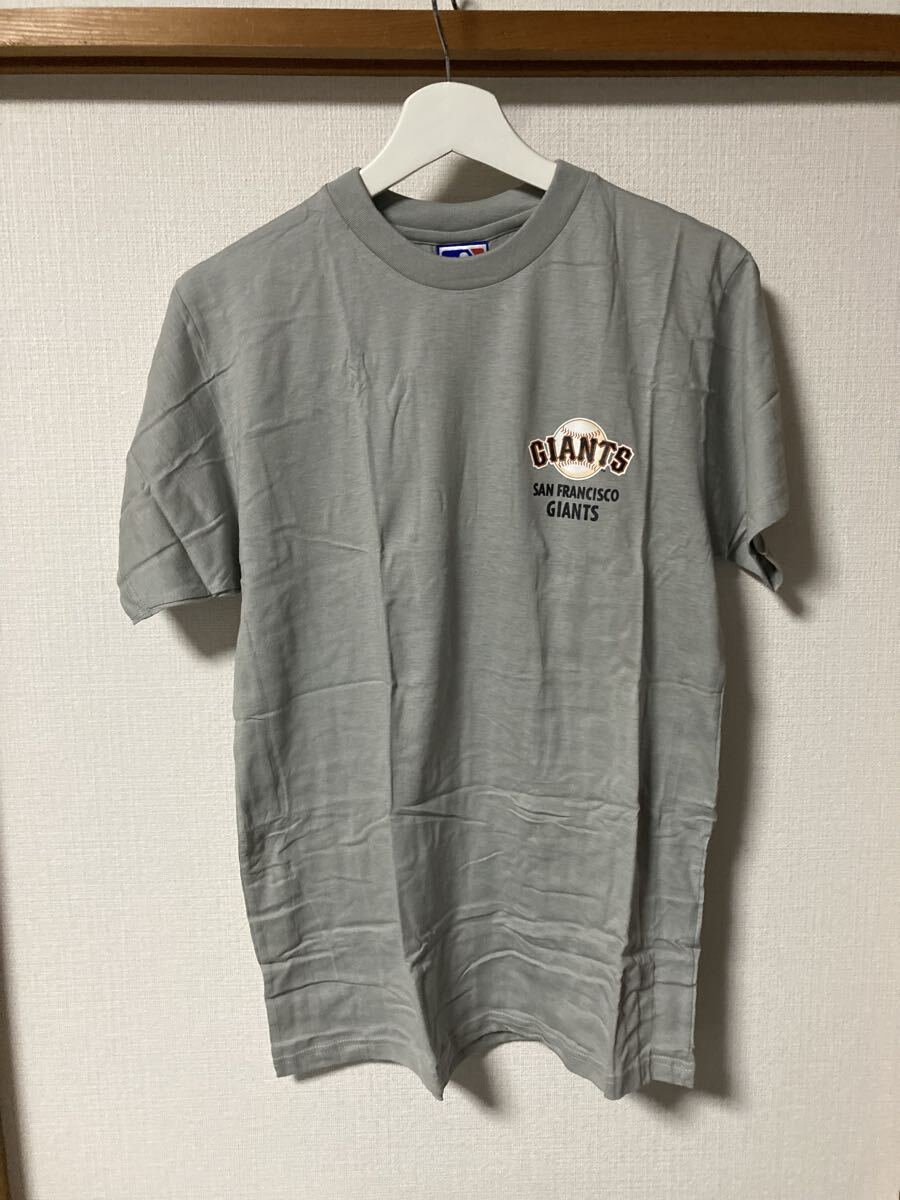 【非売品】KIRIN メジャーリーグTシャツ　ジャイアンツ　　グレー　フリーサイズ_画像1