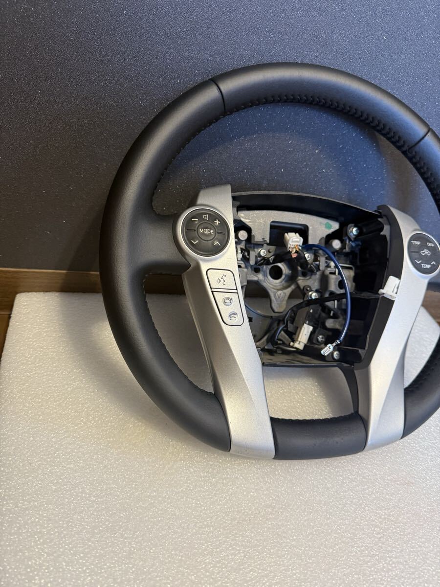 30 プリウス α アクア 純正 レザー ハンドル ステアリング 前期後期 14_画像2