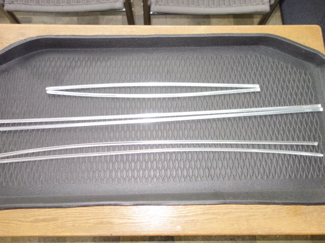 VW空冷ビートルタイプ１ ボディモールディング 6本 純正 中古 当時物_画像5