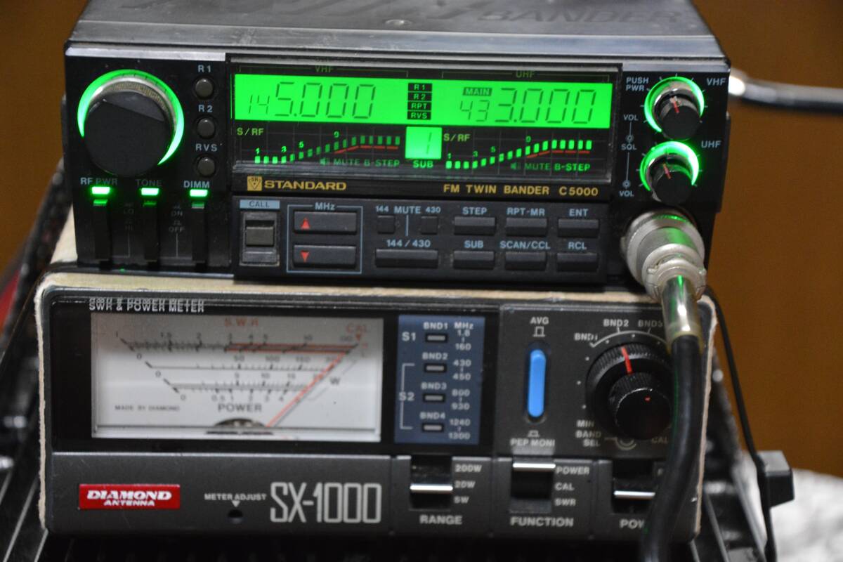 STANDARD C5000 144/430MHzモ－ビルトランシーバー _画像2