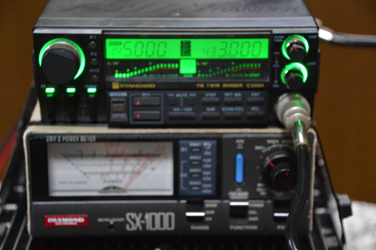 STANDARD C5000 144/430MHzモ－ビルトランシーバー _画像1