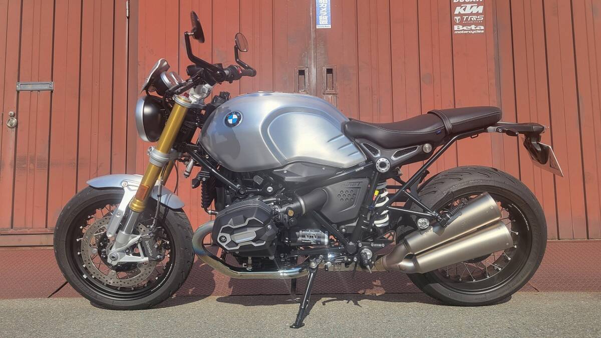 ** один владелец! хранение в помещении! пробег небольшой!BMW R nineT Option 719 aluminium & billet упаковка стандартный дилер первоклассный б/у машина!**