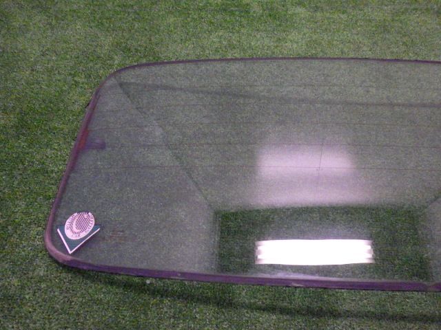 * Rover MINI may fair 1.3 I AUTO XN12A Mini * задний стекло оригинальный б/у 