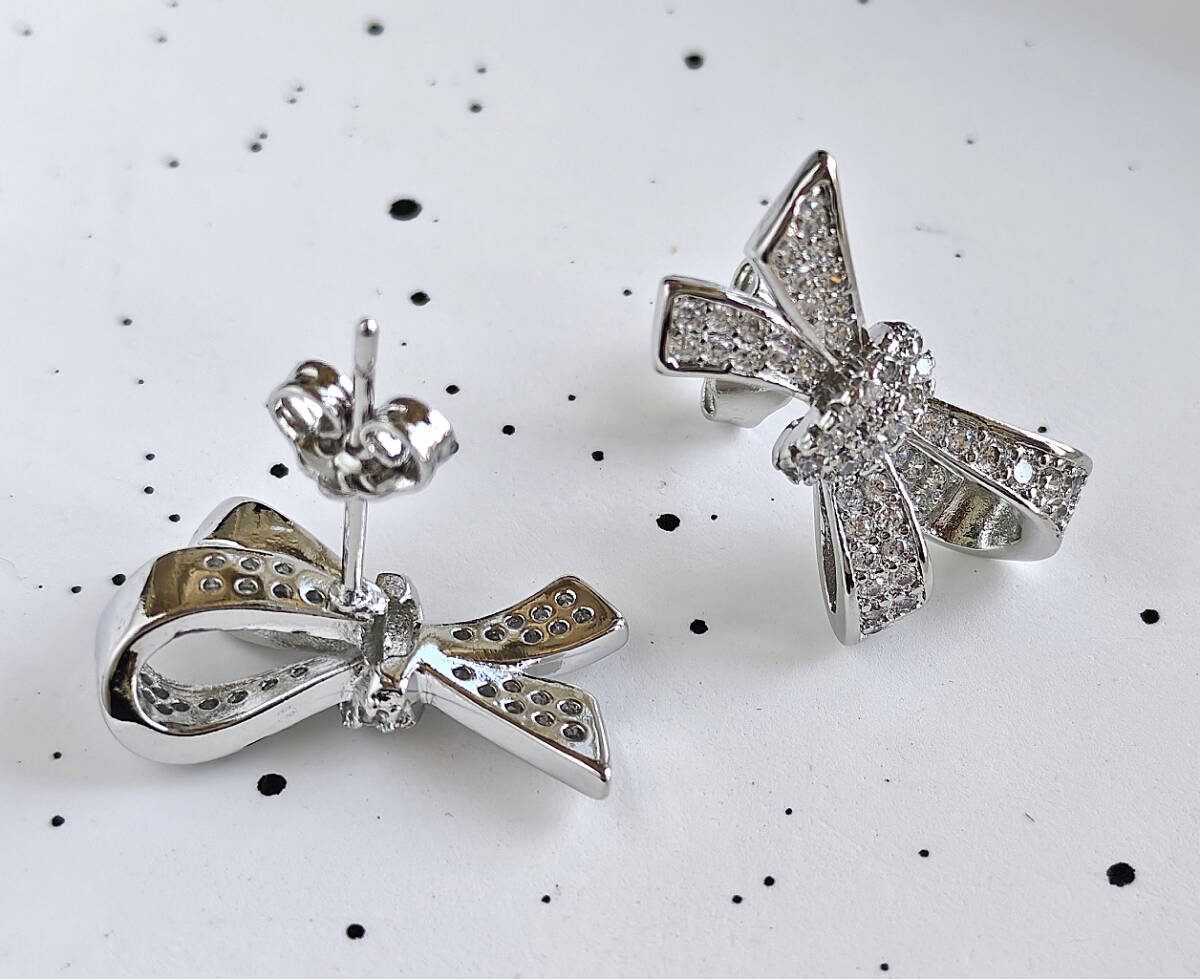 N2501278*Bigstone*[ лента ..] очарование . глянец * мода чувство выше * Европа и Америка очень популярный серьги 