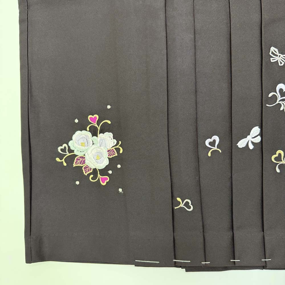 袴 L size 紐下丈95cm 行灯袴 卒業袴 女性用袴 ぼかし 刺繍 赤 エンジ 中古 4721_画像3