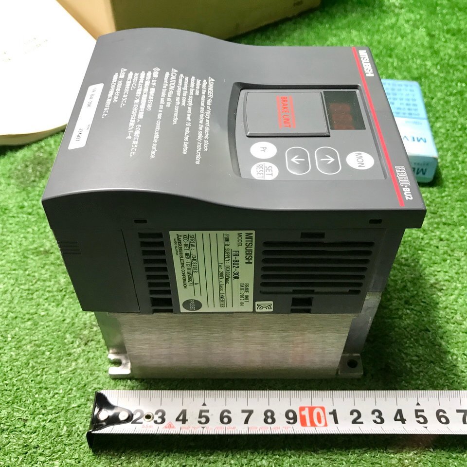 悦蒼e898 三菱 ■インバータ用オプション ブレーキユニット『FR-BU2-30K』全長約130mm 汎用インバータ 取説付き_画像6