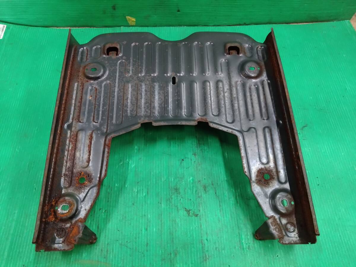 120 I4 ヤマハ ベルーガ50 BELUGA 5G6 ステップボード 中古 20251019_画像5