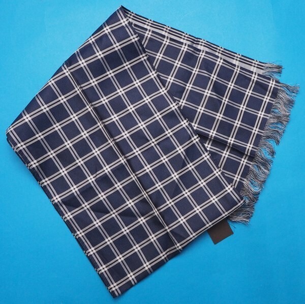 新品定価1万円 COMME CA MEN コムサメン 日本製 最高級 ストール 紺チェック(09) 57RK50_画像2