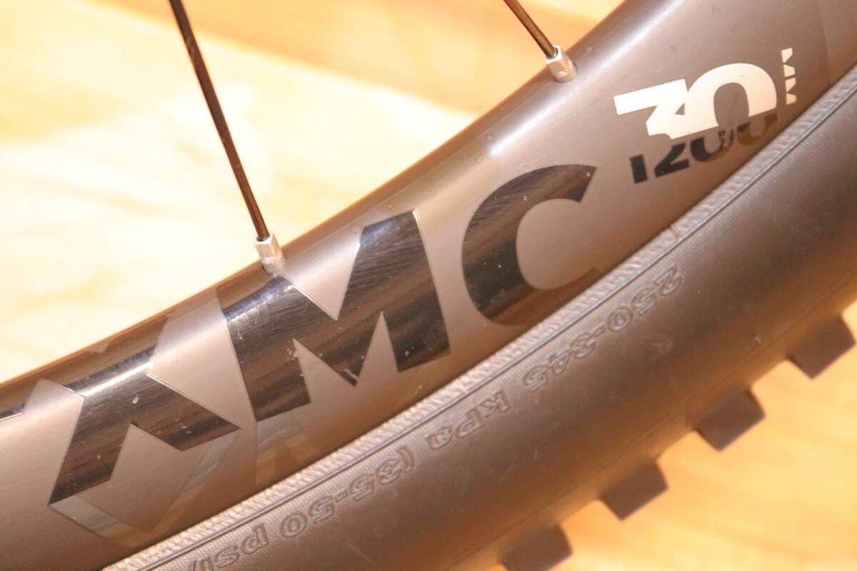 DT SWISS XMC 1200 SPLINE 30 27.5 スラムXDドライバー 11S/12S 30mm カーボン フックレス チューブレス MTB ホイールセット 【広島店】_画像9