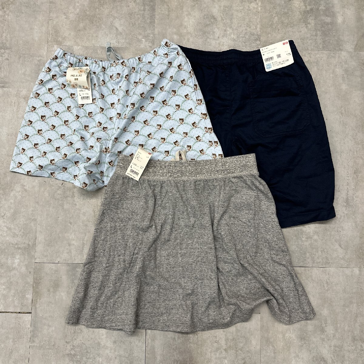 【タグ付き】85点ユニクロセット◆UNIQLO トップス ニット ボトムス ワンピース レディース/メンズ 大量古着 古着仕入れ_画像5