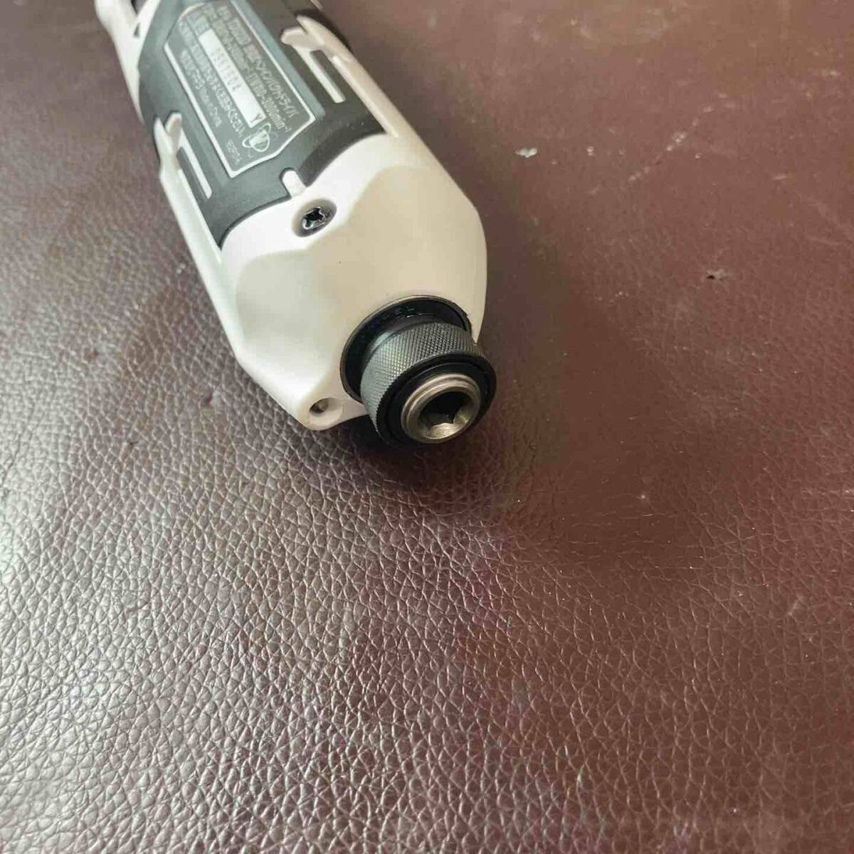 【中古美品】マキタ(makita) コードレスペンインパクトドライバー TD022DSHXW 7.2V【東大和店】_画像4