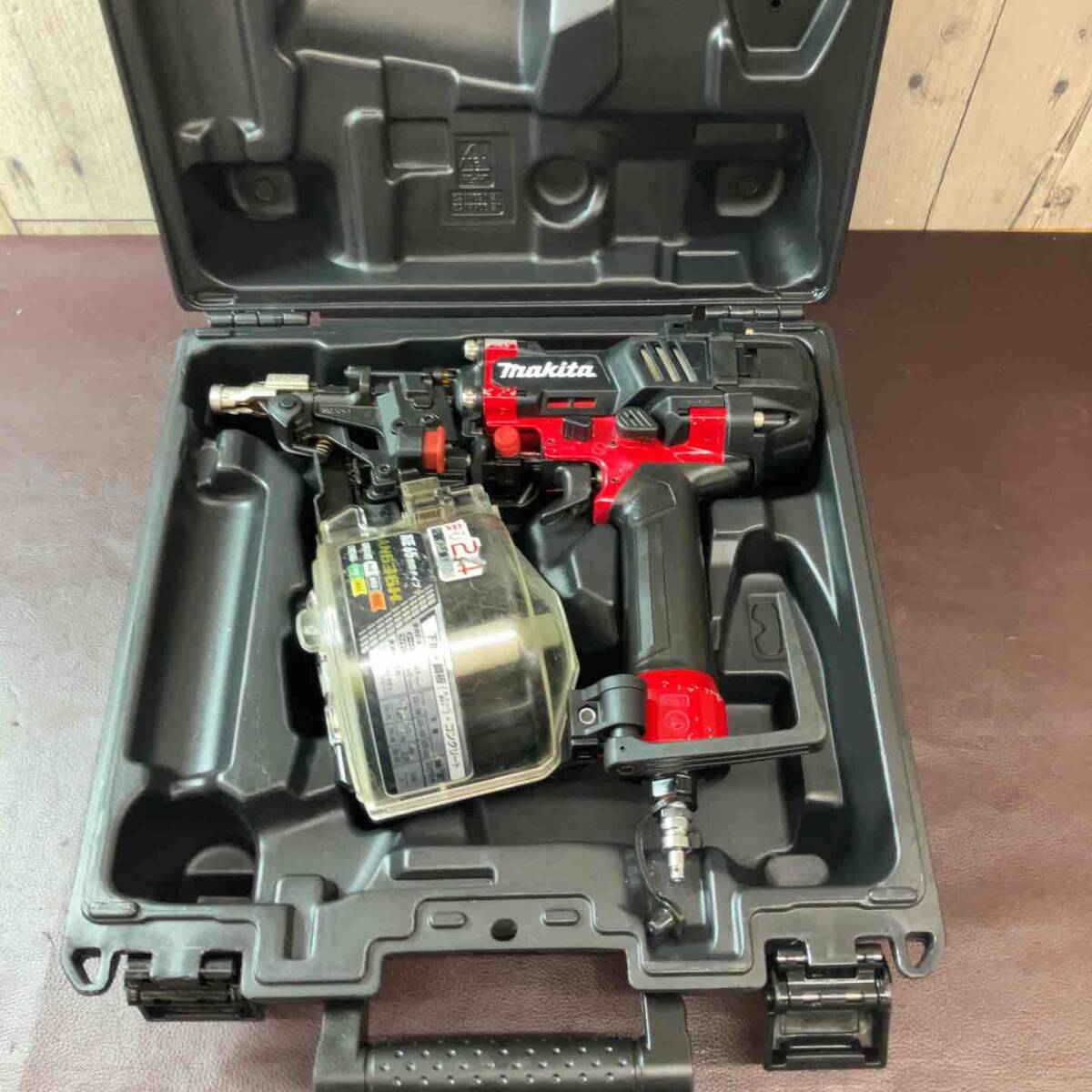 【中古品】★マキタ(makita) 高圧エア釘打ち機 AN636H 高圧【東大和店】_画像1