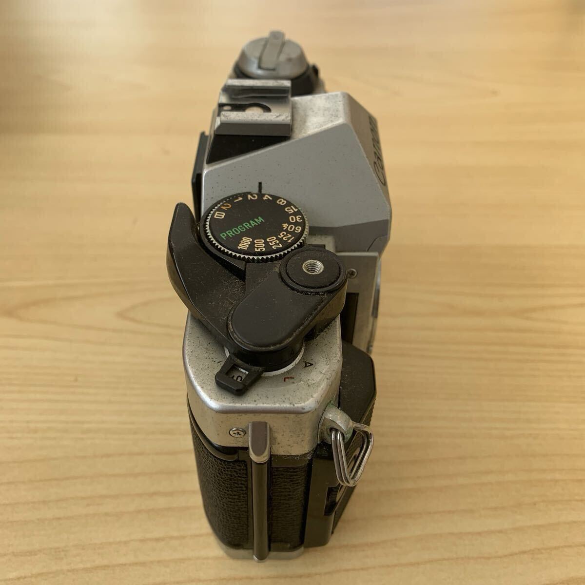 1円〜 Canon キャノン AE-1PROGRAM フィルムカメラ　188A SPEEDLITE kenko SKYLIGHT 58mm 3点セット 動作未確認 現状品_画像6