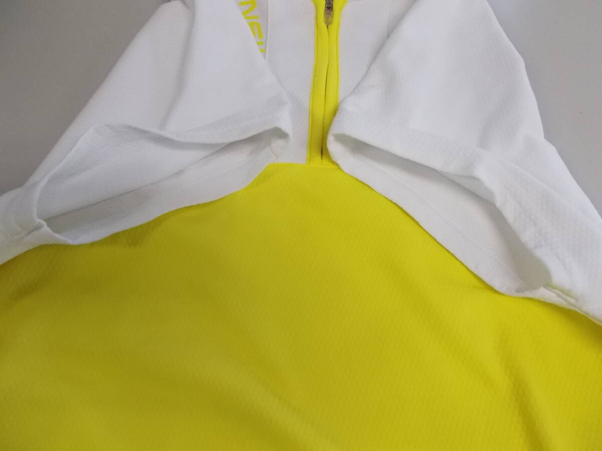 b1526◆New Balance GOLF ストレッチ UVカット 半袖 ポロシャツ◆ニューバランズ ゴルフ レディース 012-1166510 サイズ0 黄/白 7J_画像4