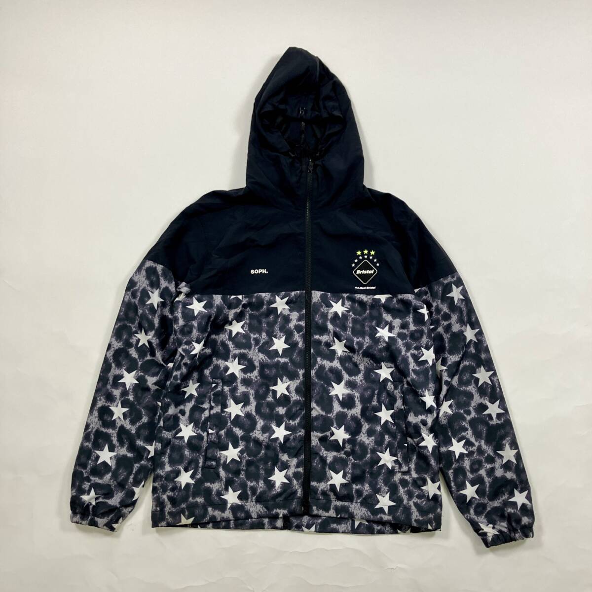 ☆ SOPHNET. Bristol ソフネット ブリストル F.C.R.B. パーカー アウター スウェット サッカーウエア スター ブラック系 L メンズ 0.4kg_画像1