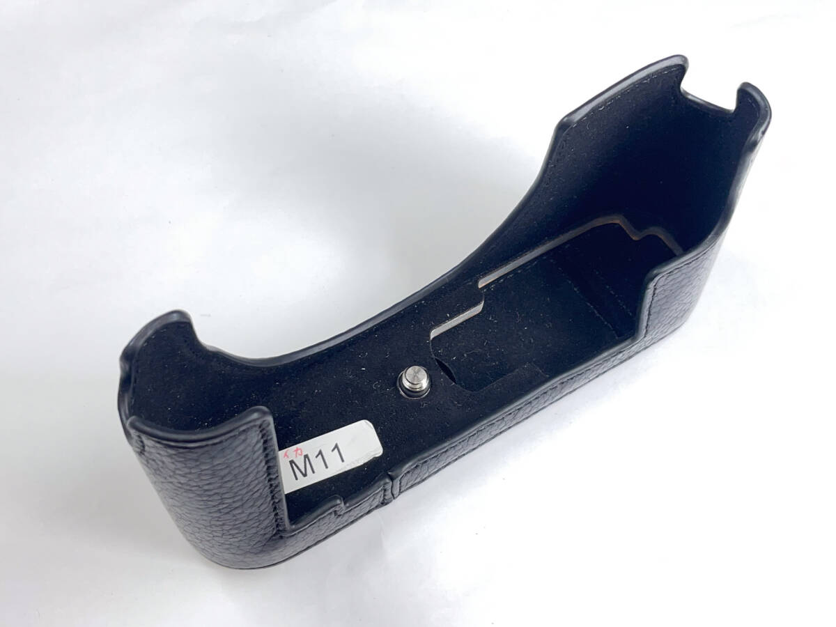 【格安 良上品 即決あり】TP Original Leica M11 用 本革 ボディーハーフケース ブラック / genuine leather case ライカ ケース_画像2
