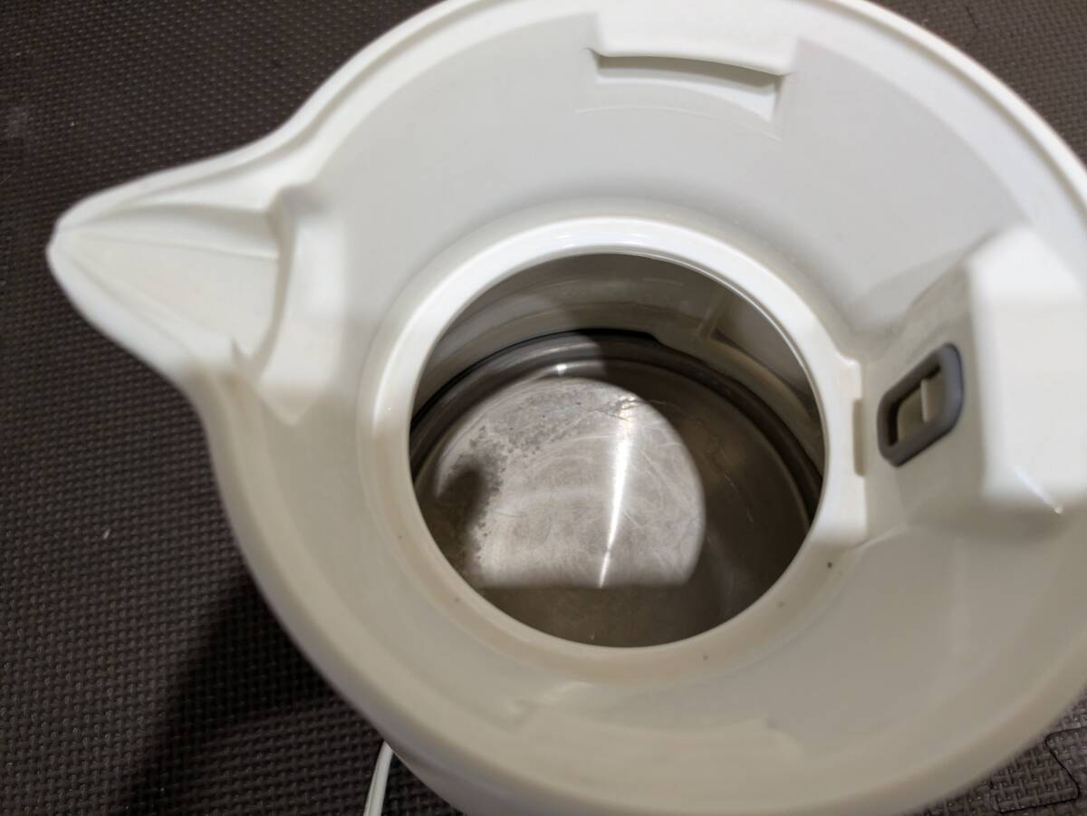 タイガー魔法瓶 PCL-A100　電気ケトル ＜わく子＞　現状品　10139165-45933_画像2