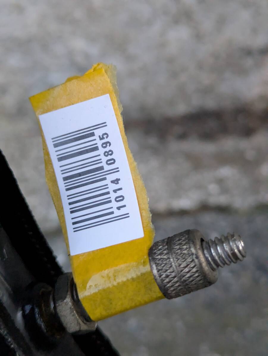 自転車パ－ツ　２6インチ　タイヤ　チュ－ブ付　２6ｘ１　3/8　９分山　　現状品　10140895-459945_画像3