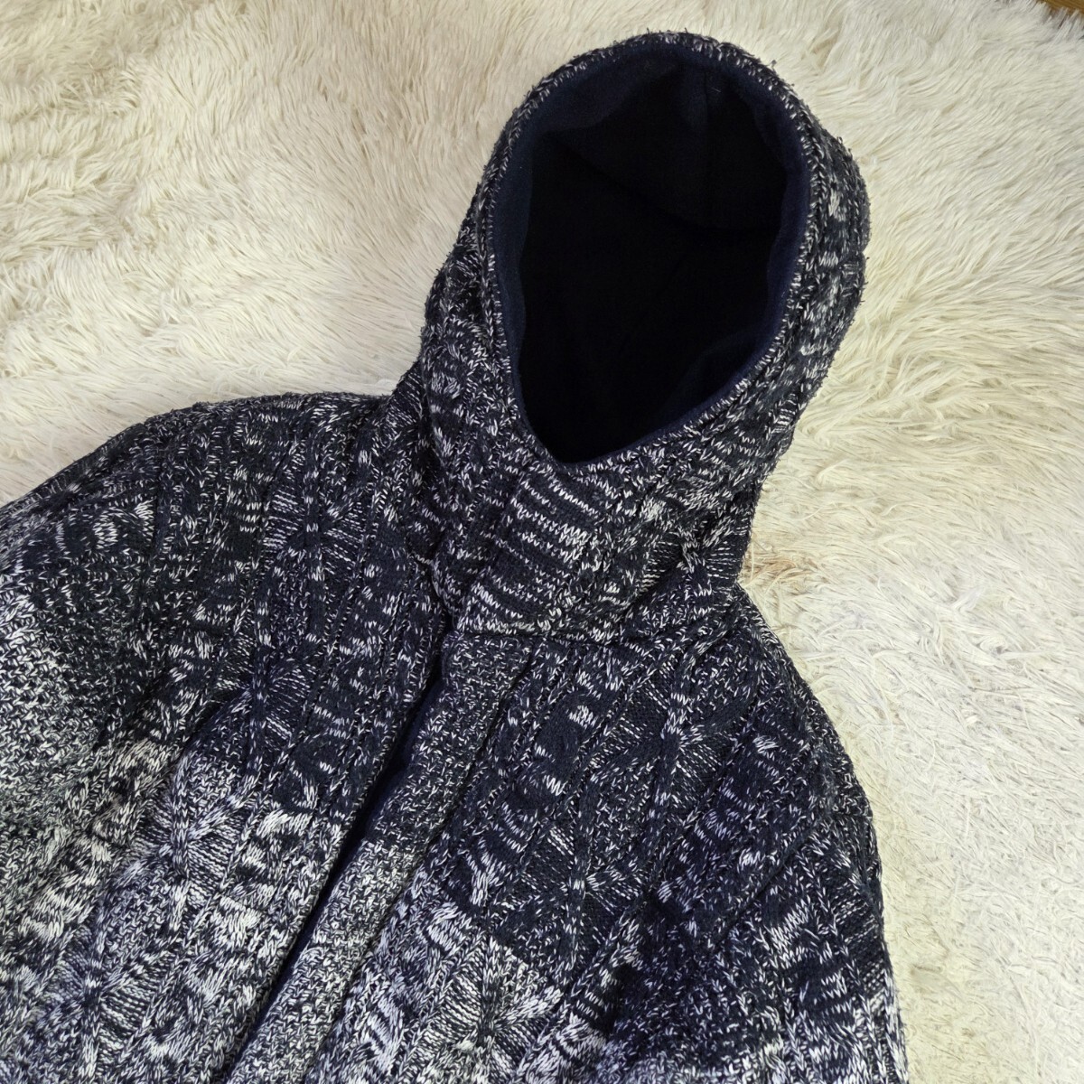 美品 キャバリア【希少品 ニット ウォッシャブル ダウンジャケット 中綿 サイズ L】CavariA アウター グラデーション ネイビー ホワイト_画像5