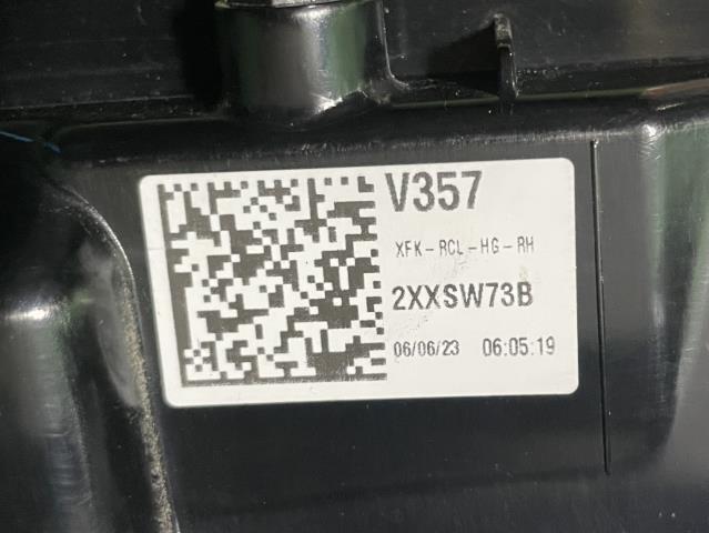  Renault Kangoo 3BA-KFKH5H правый задний фонарь AR 26550-7558