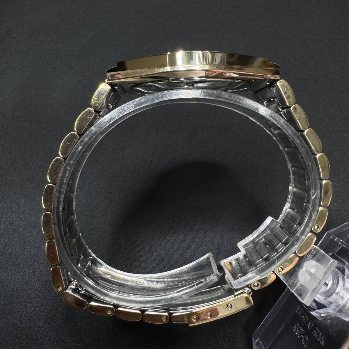 【稼働】 美品 ラドー ダイヤスター 113.9519.3 電池交換済み RADO DIASTAR クォーツ デイト ゴールド カラー メンズ 腕時計_画像7