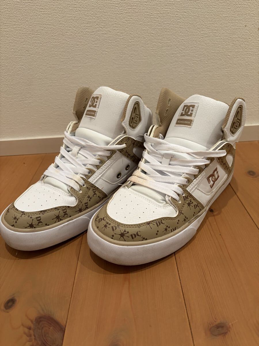 DC SHOES スニーカー 27cm ホワイト カジュアルシューズ ベージュ コート 美品 _画像3